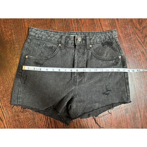 Wild Fable Super High Rise Cut Off Shorts Black Denim Size 4 - Picture 6 of 11